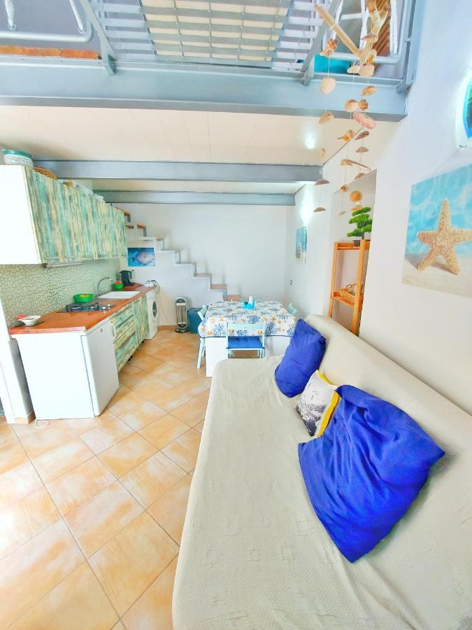 דירות Monolocale Azzurro פרוסידה מראה חיצוני תמונה